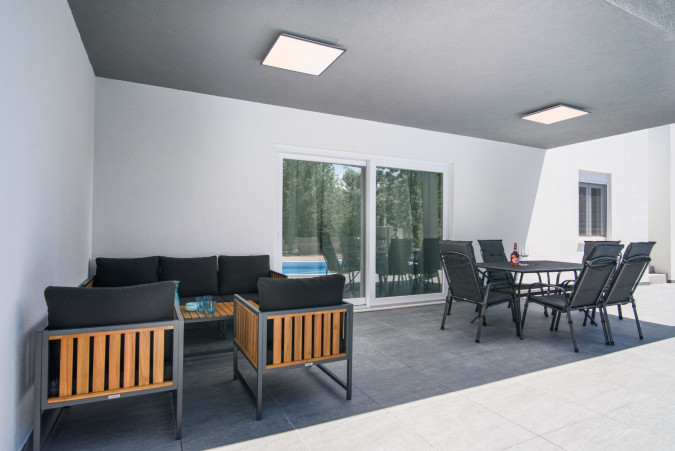 Villa Tempest Holiday Home with Pool and Spa Slivnica, Zadar County, Croatia