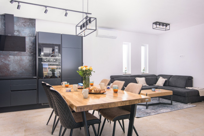 Villa Tempest Holiday Home with Pool and Spa Slivnica, Zadar County, Croatia