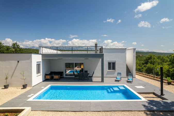 Villa Tempest Holiday Home with Pool and Spa Slivnica, Zadar County, Croatia