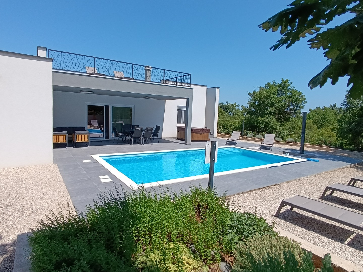 Villa Tempest Holiday Home with Pool and Spa Slivnica, Zadar County, Croatia