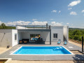 Villa Tempest Holiday Home with Pool and Spa Slivnica, Zadar County, Croatia